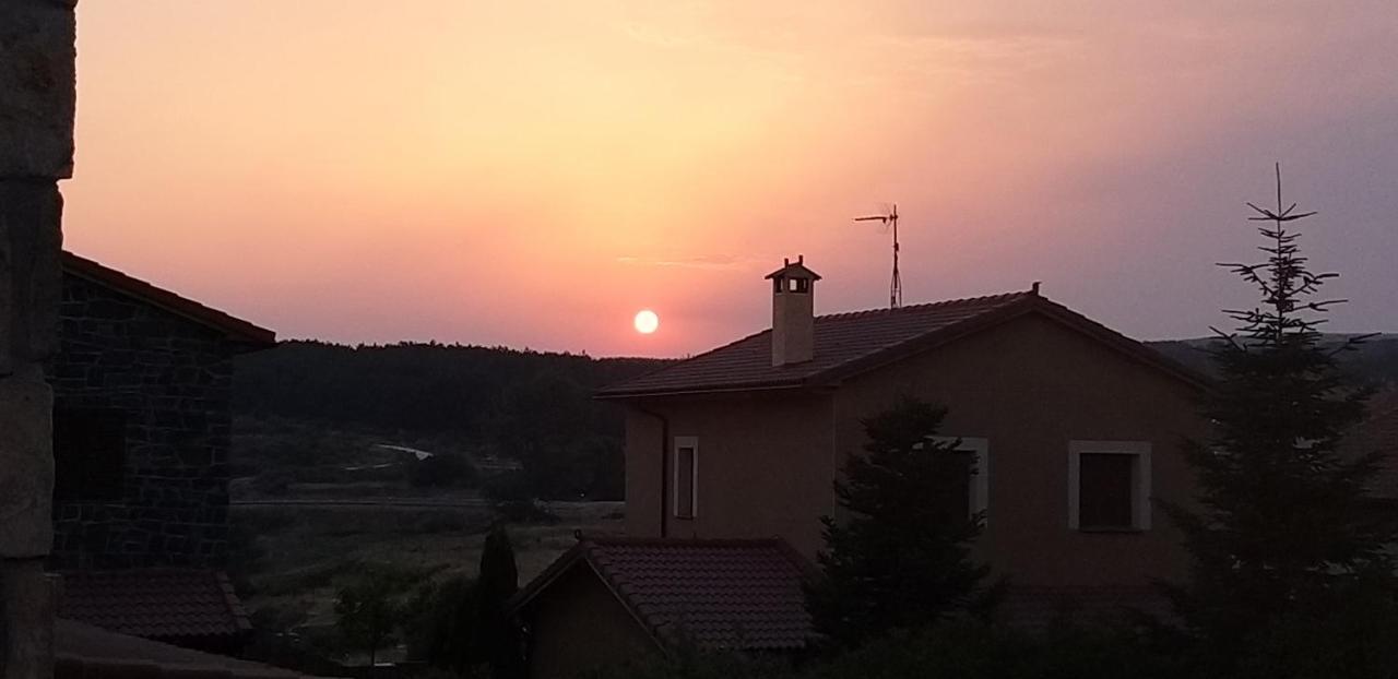 Casa Rural Los 7 Pinos De Gredos Navarredonda de Gredos Εξωτερικό φωτογραφία